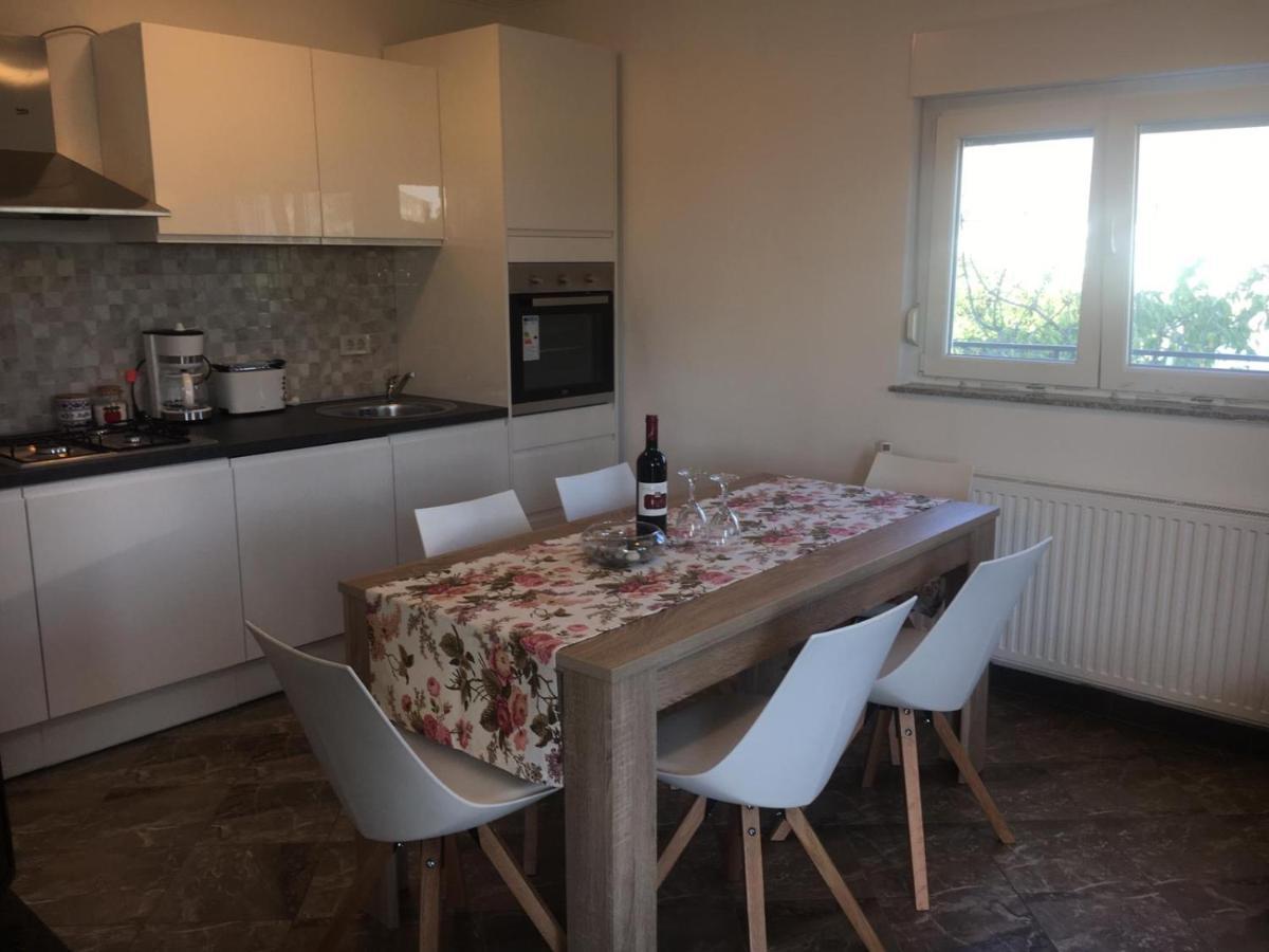 Апартаменти Apartman Anita Konjevrate Екстер'єр фото